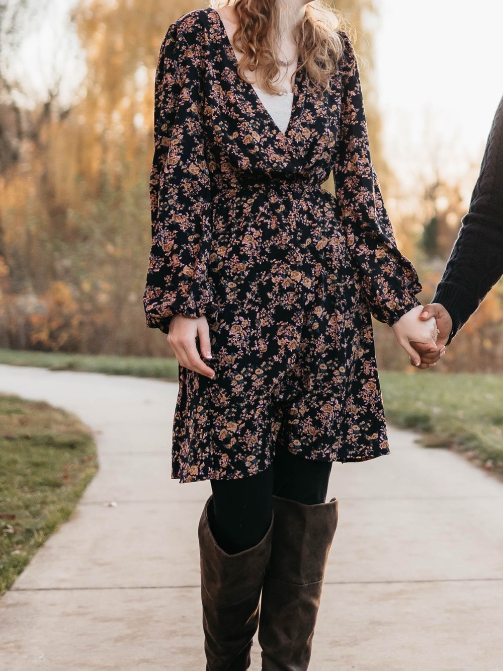 Floral V-Neck Long Sleeve Dress - Navy